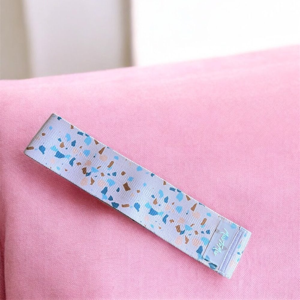 ⚪️MISS TO MRS: Never used, pink w/pattern resistance band for exercising⚪️